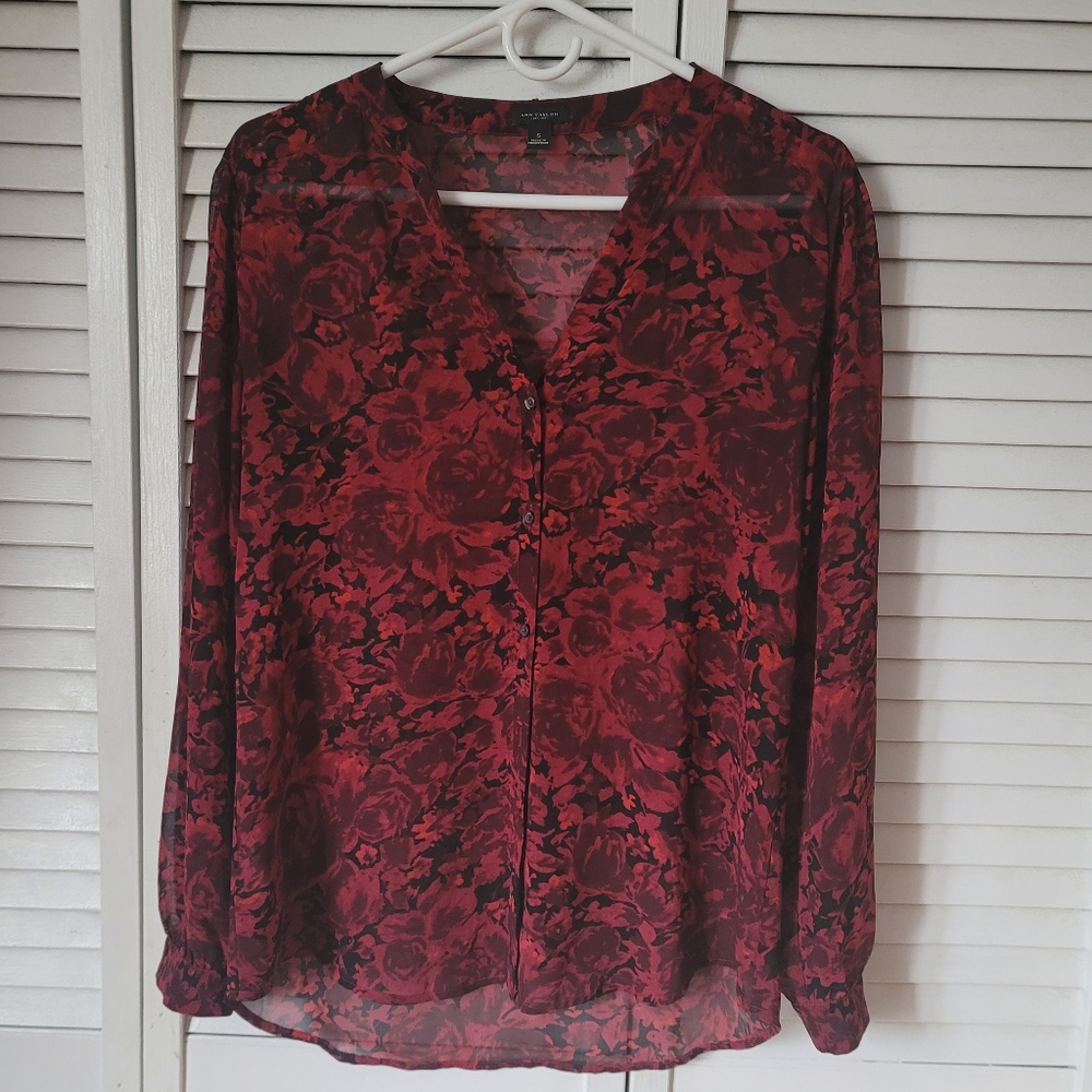 ANN TAYLOR Floral Dress Shirt w. Scarf, Size S